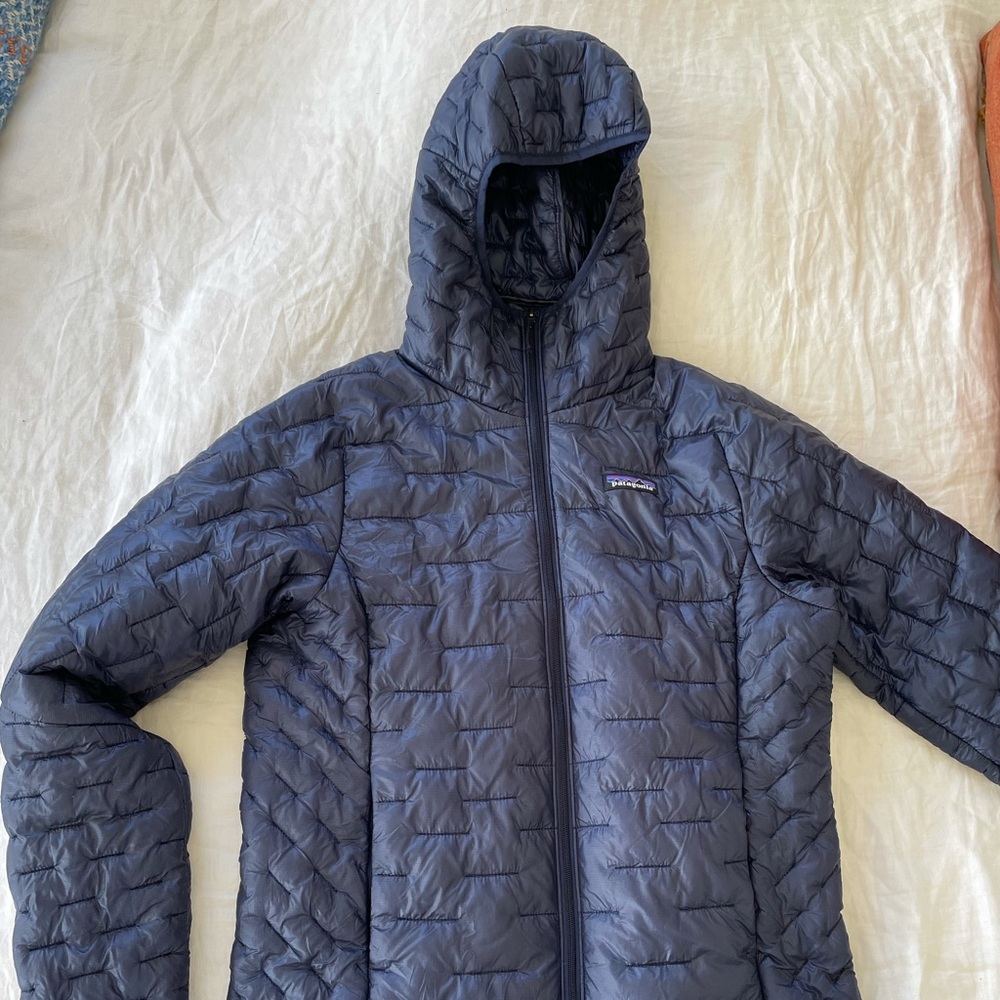 patagonia women’s micro puff down hoodie - NEW